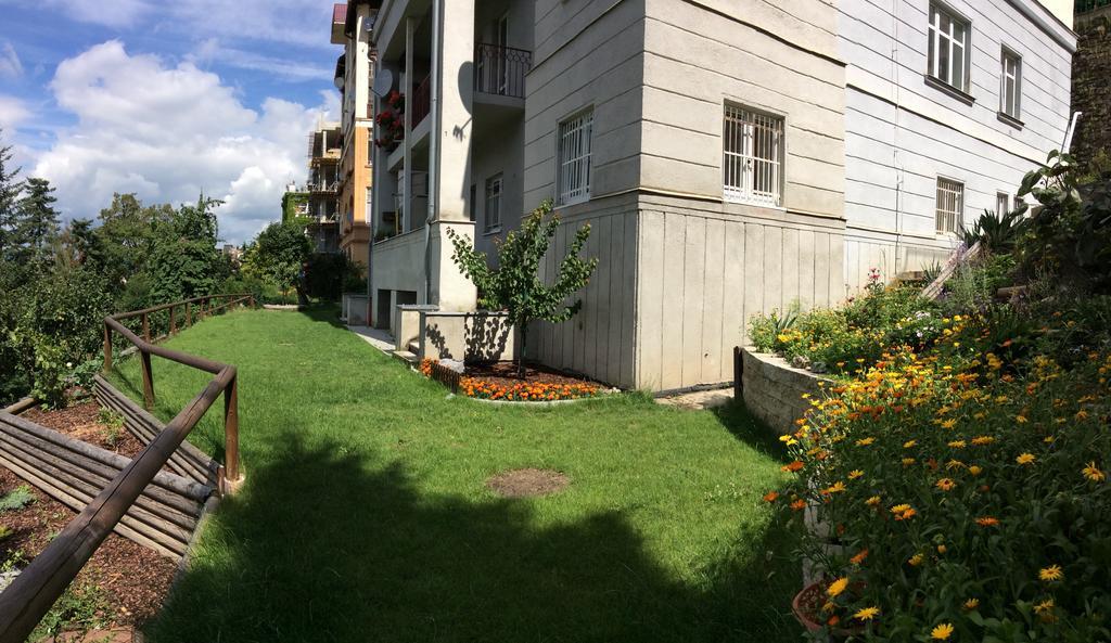 Apartments Vera Karlowe Wary Zewnętrze zdjęcie