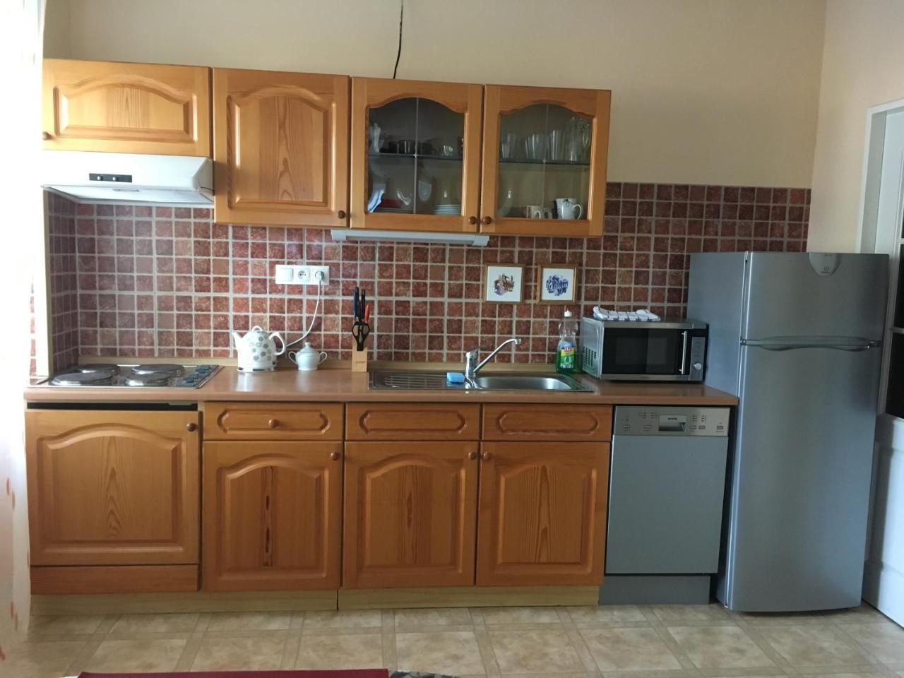 Apartments Vera Karlowe Wary Zewnętrze zdjęcie
